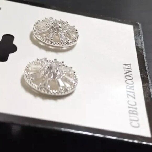 NAPIER Retro Silver Clear CZ Stones Wheel Stud Earrings**NEW! - Picture 2 of 3